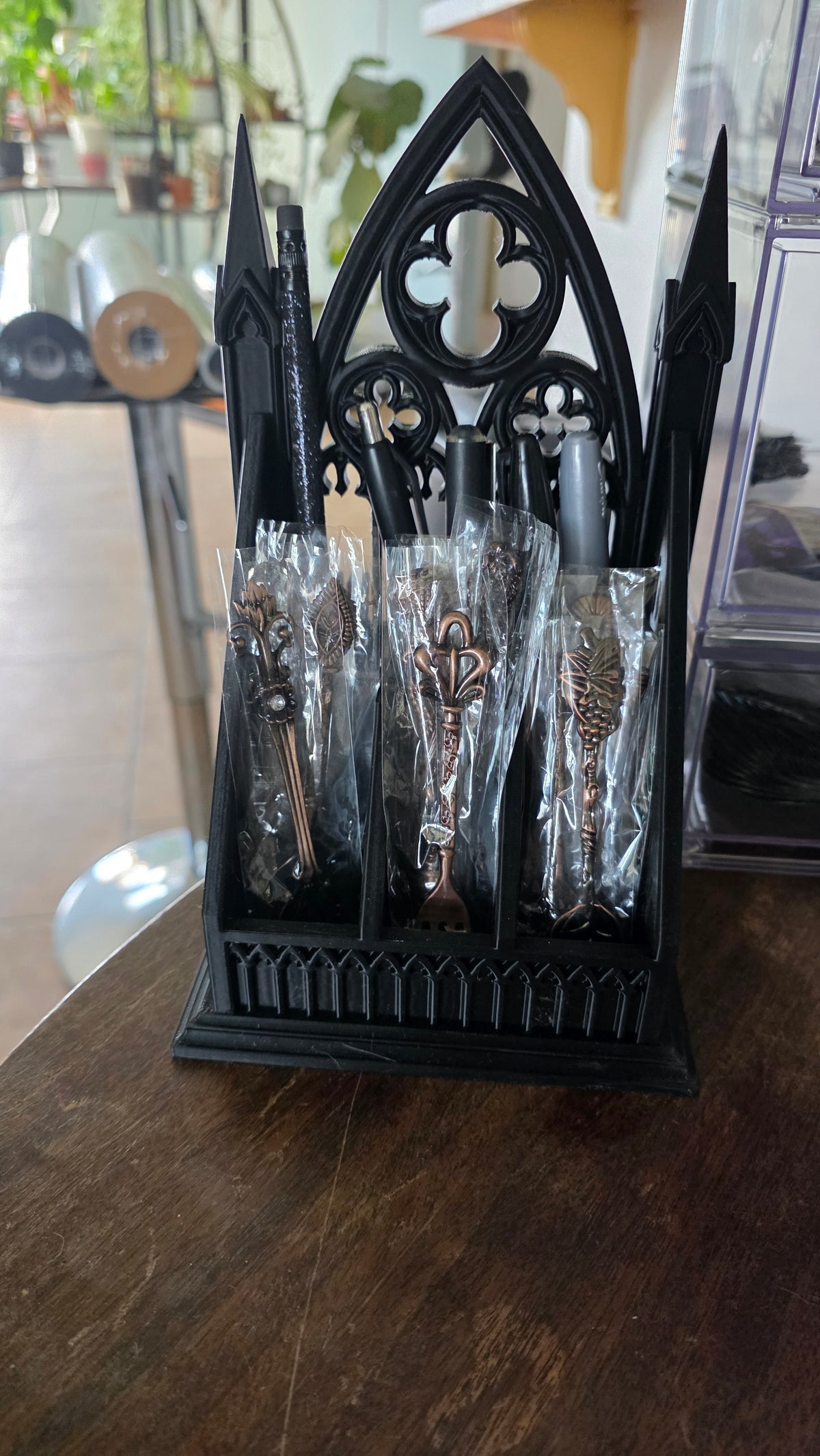 Gothic Cathedral Pen & Pencil Organizer | 3D Printed Dark Academia Desk Caddy | Spired Tracery Desk Storage